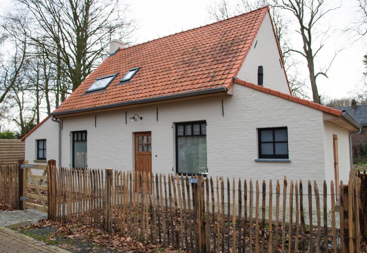 Kerkdreef8 Bed and Breakfast Merkem Eksteriør billede